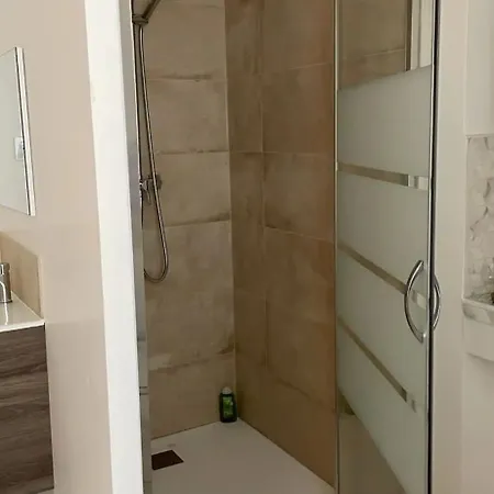 Appartement Beautiful Nearby Champs Elysees